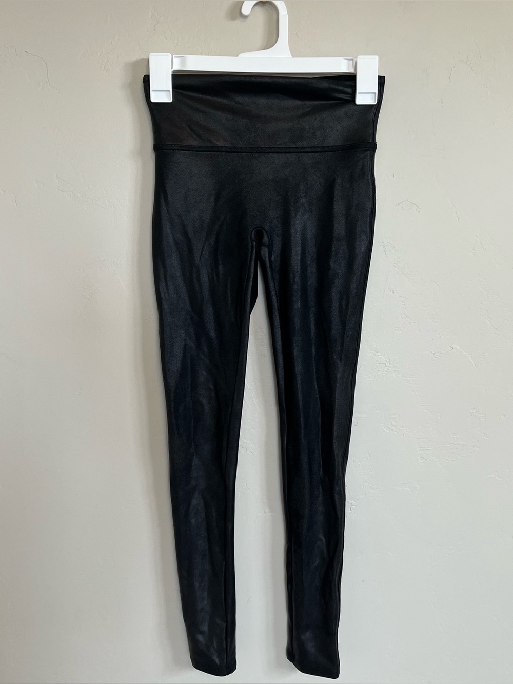 SPANX Faux Leather Pleather Bikercore Black Stretch Leggings Women’s Sz Small